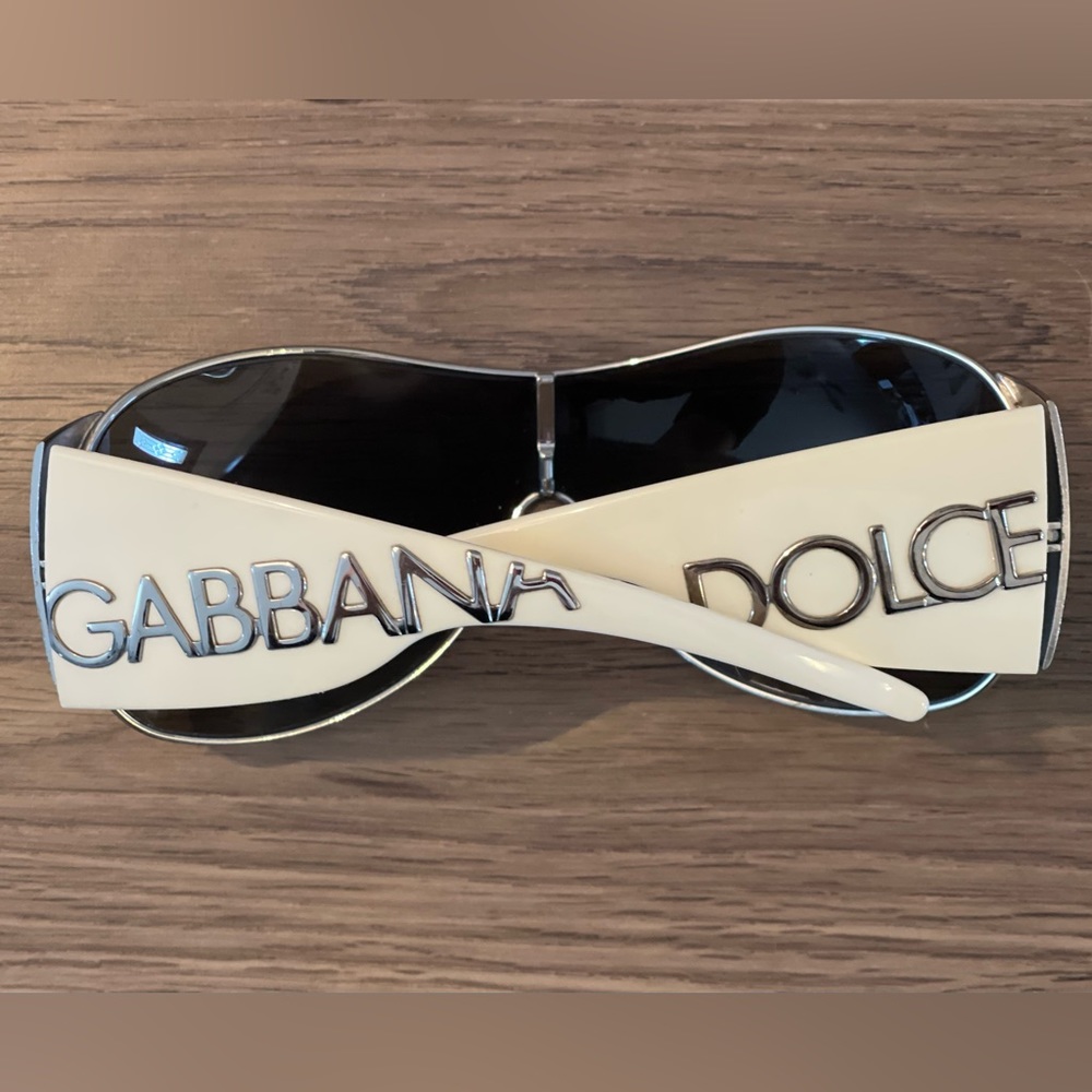 Dolce & Gabbana Authentic Sunglasses DG2005 05/6G 120